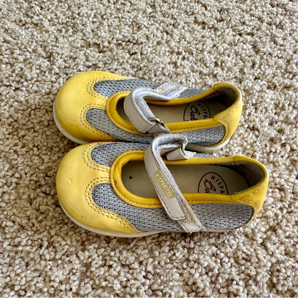 Baby shoes